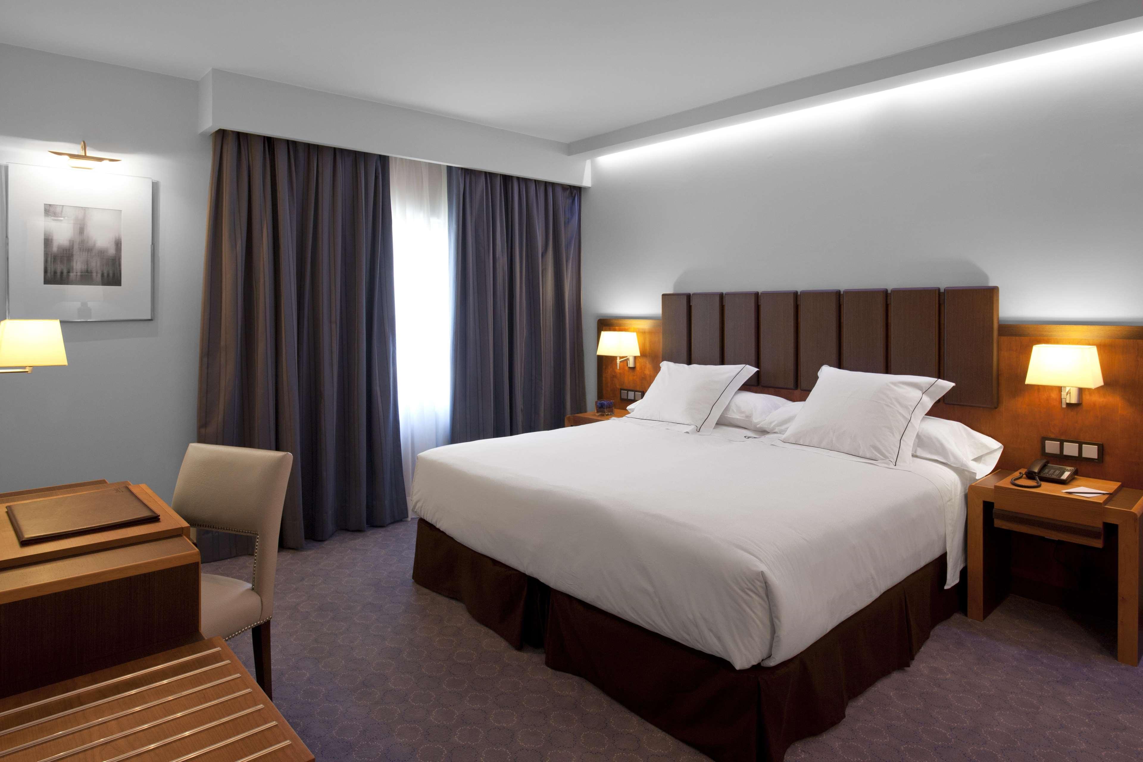 Claridge Madrid Hotel Екстериор снимка